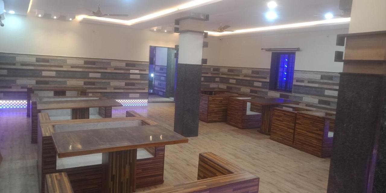 M G Residency Hotel Chikmagalūr Kültér fotó