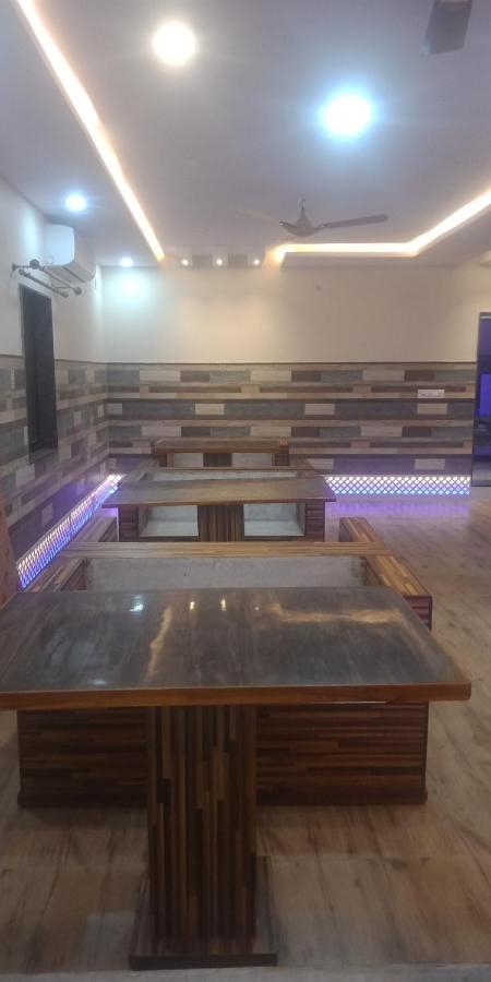 M G Residency Hotel Chikmagalūr Kültér fotó