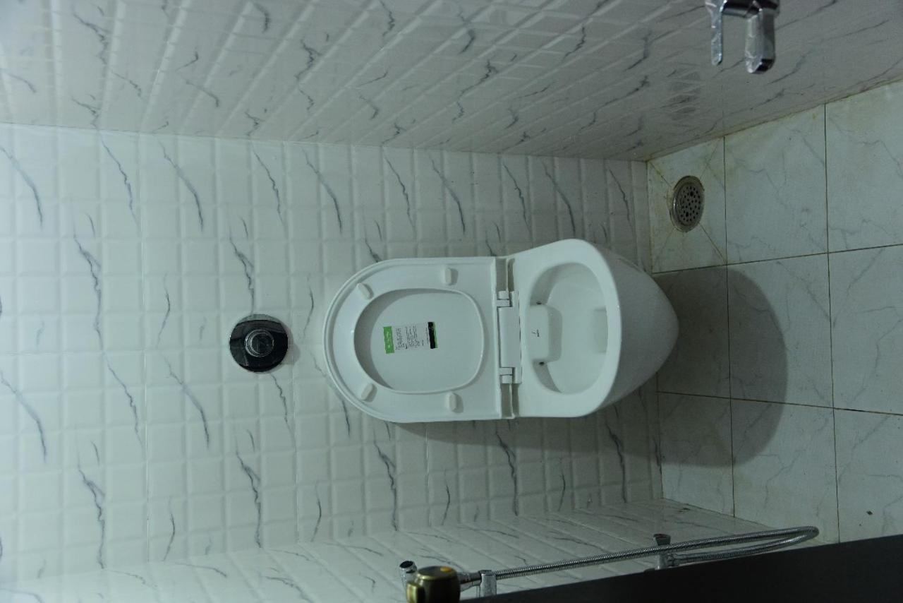 M G Residency Hotel Chikmagalūr Kültér fotó