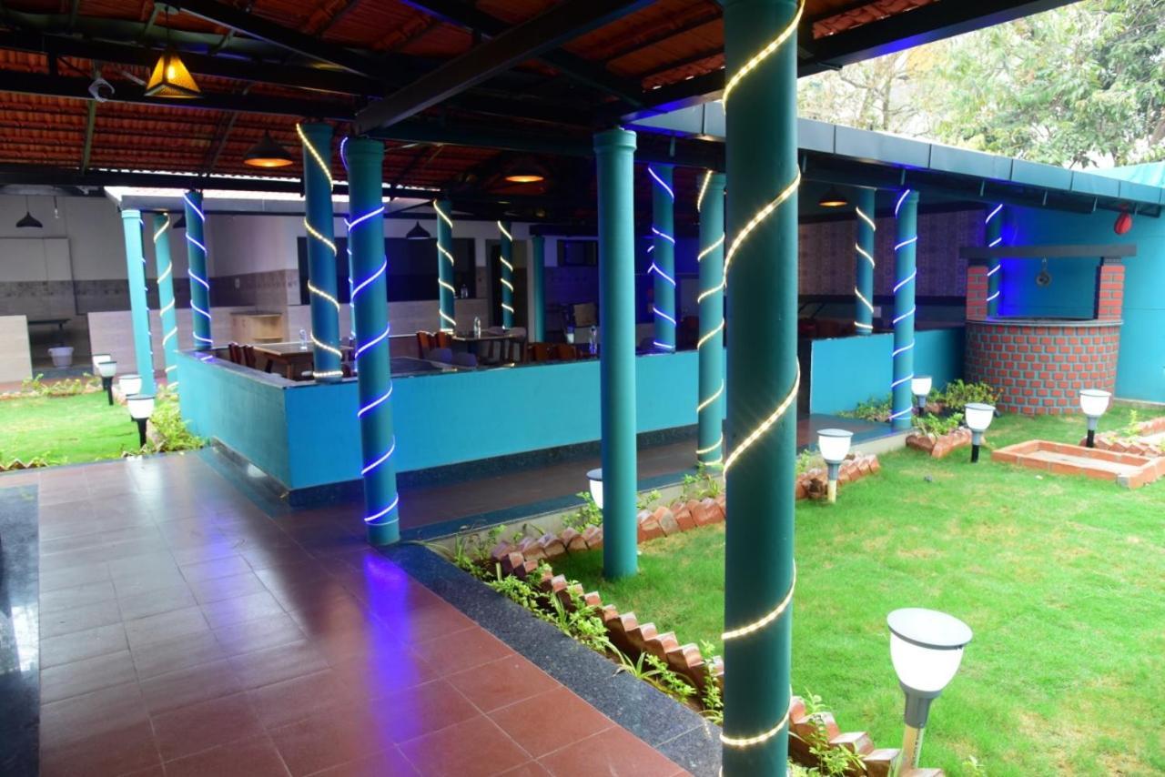M G Residency Hotel Chikmagalūr Kültér fotó
